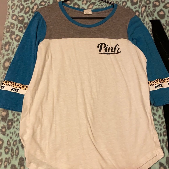 Pink top - Picture 1 of 4